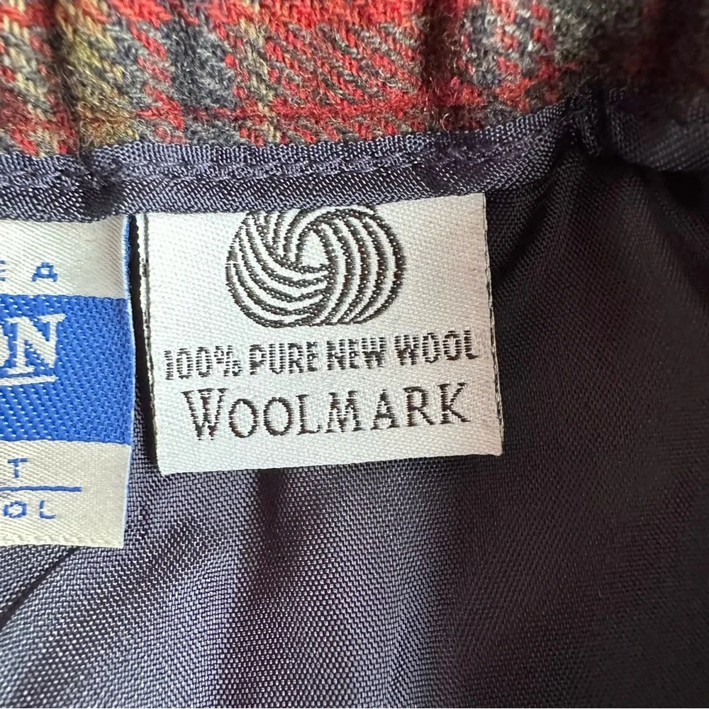 Pendleton Vintage Women Red Gray‎ Plaid 100% Wool Shorts Preppy Fall Size 14 EUC